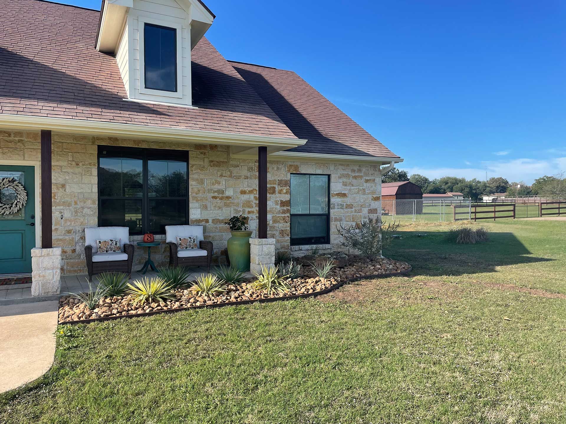 Landscaping & Lawn Care 12