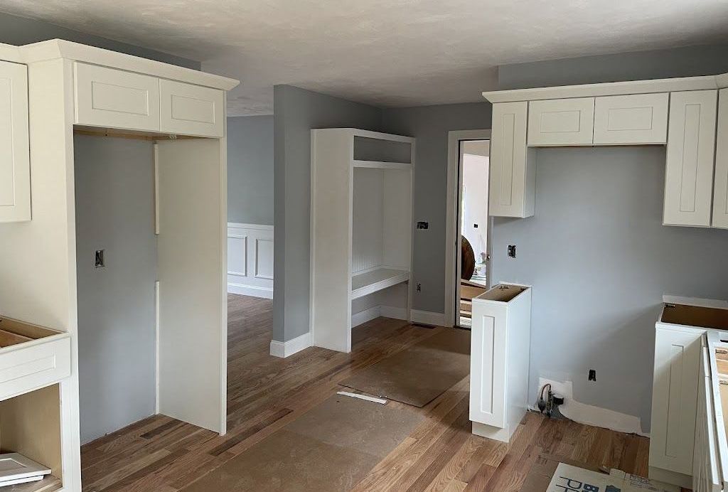 House with Clean Gutter — Worcester, MA — Collazo Home Improvements & Property Maintenance LLC House with Clean Gutter — Worcester, MA — Collazo Home Improvements & Property Maintenance LLC