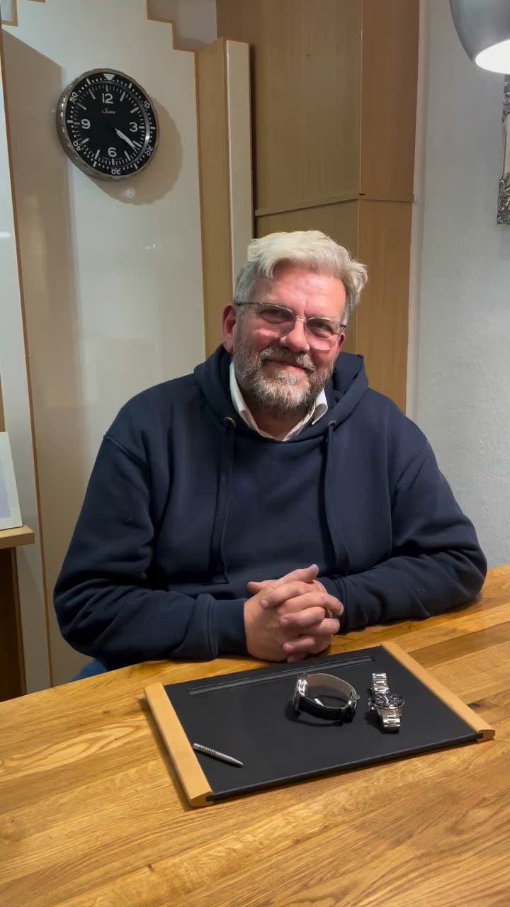 Drücker gibt's an der Uhr. Und zu Hause.