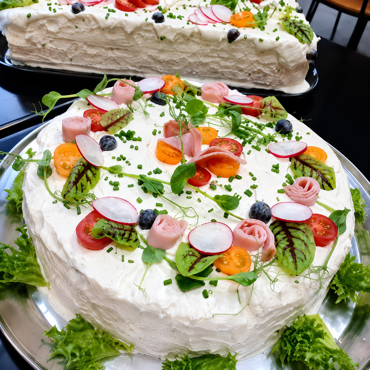 Voileipäkakku