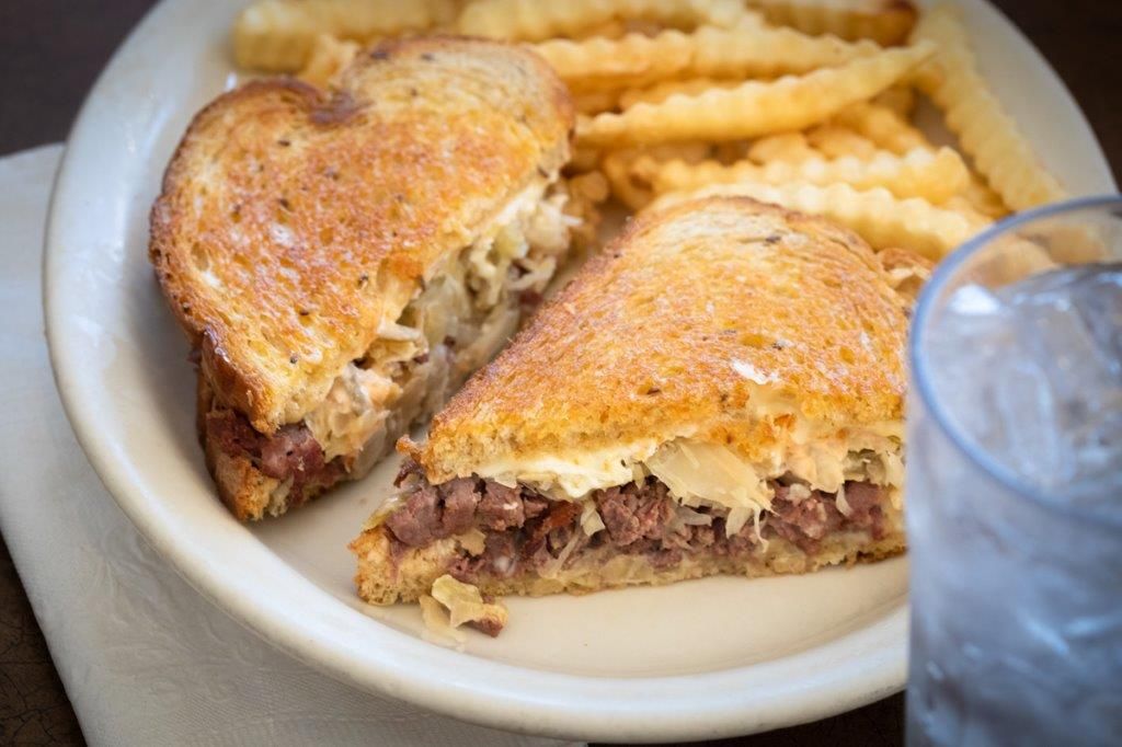 to Rothschild's Family Restaurant