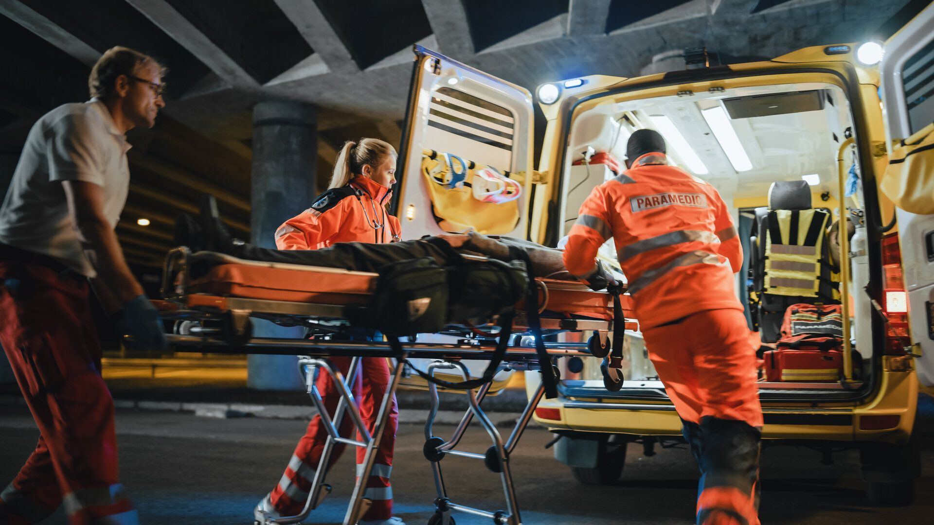 STRATTON MEDICAL SAC - Venta de equipos y mobiliario médico