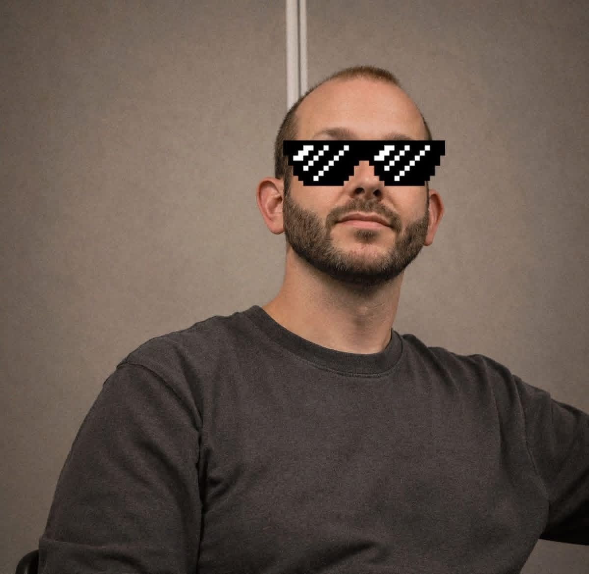 man with black sun glasses 