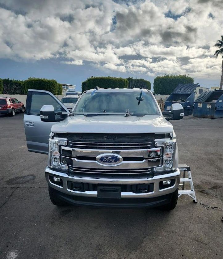 Ford windshield replacement in Las Vegas, NV Ford windshield replacement in Las Vegas, NV