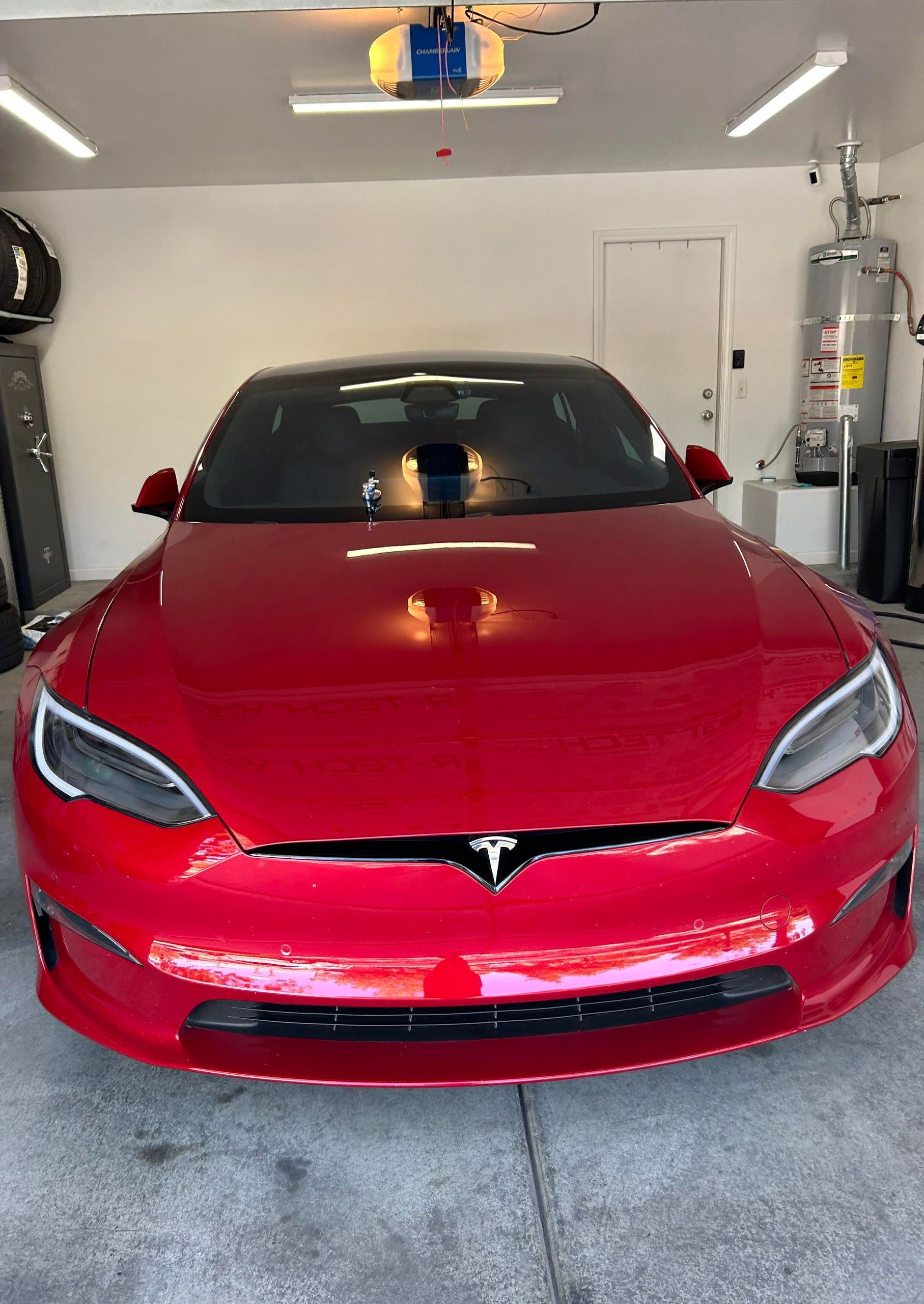 Tesla windshield replacement in Las Vegas, NV Tesla windshield replacement in Las Vegas, NV