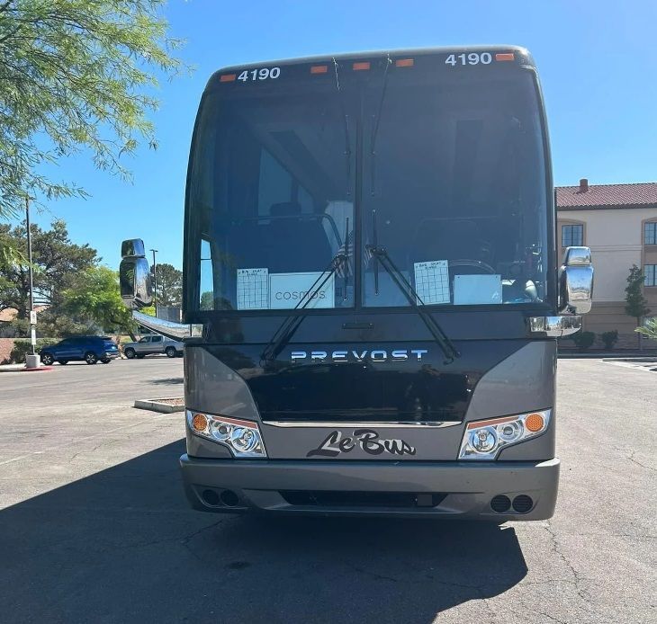 RV windshield replacement near Henderson, NV