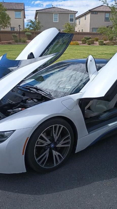 BMW windshield replacement & calibration in Las Vegas, NV BMW windshield replacement & calibration in Las Vegas, NV
