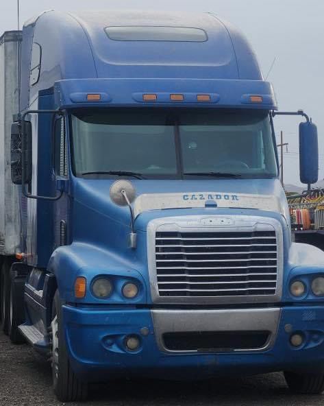 Semi-truck windshield replacement in Las Vegas, NV Semi-truck windshield replacement in Las Vegas, NV