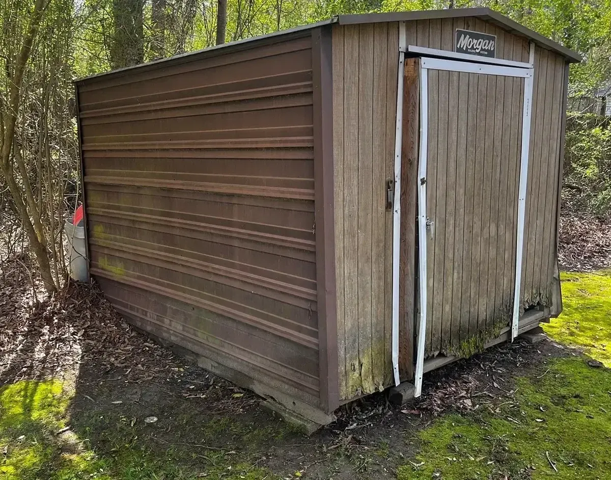 old wooden shed, shed removal in atlanta
