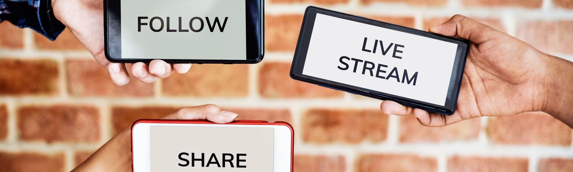 Social Media Marketing on Twitter, Facebook, TikTock and more.