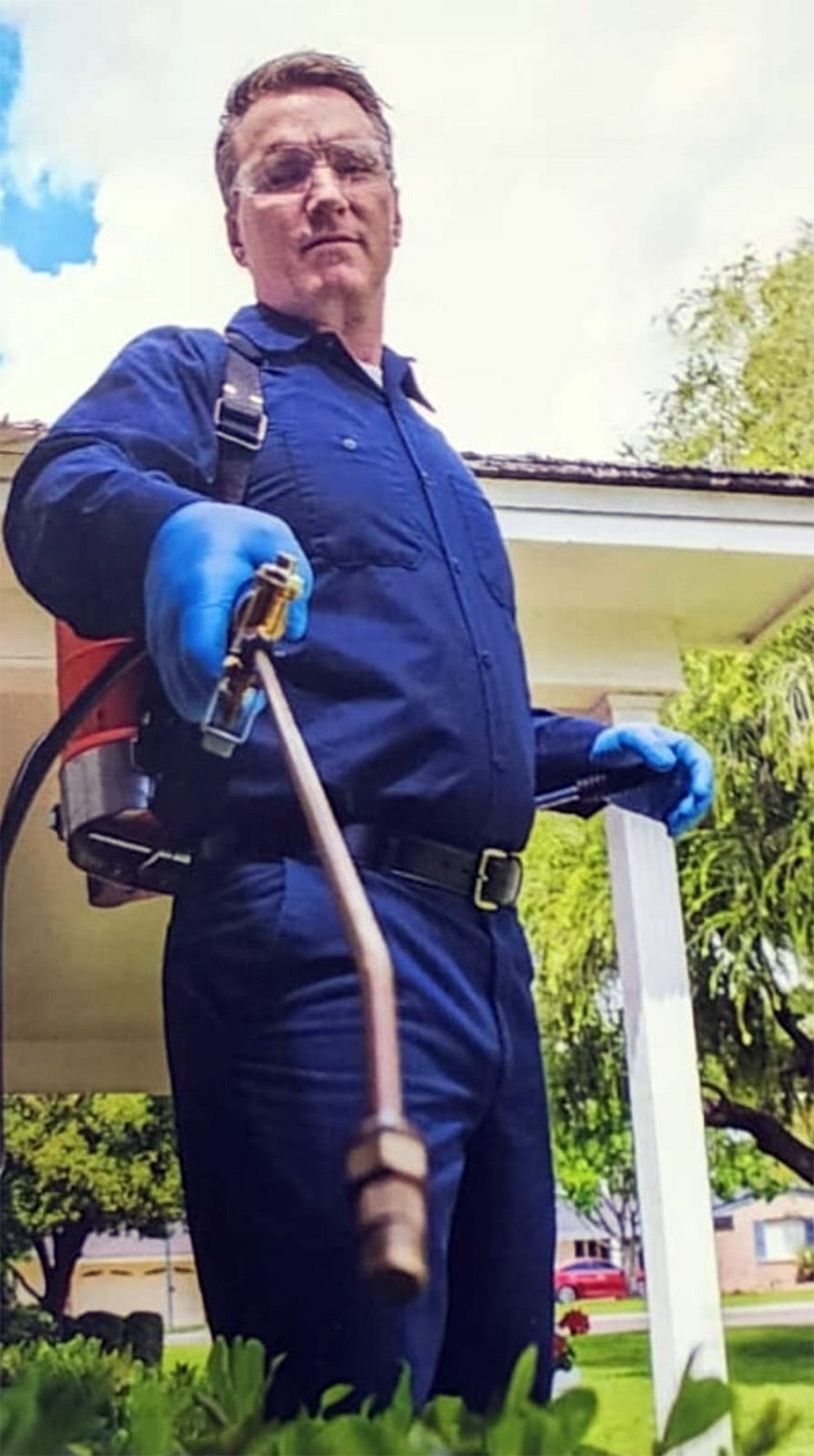 FUMIGADORA OCZAR