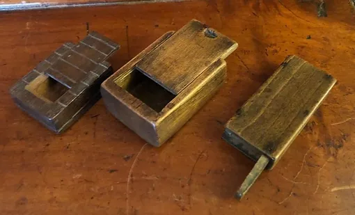 Wooden Snuff Boxes