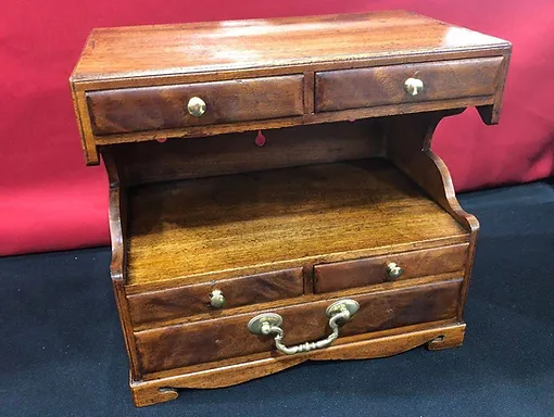 Hutch/Miniature Chest