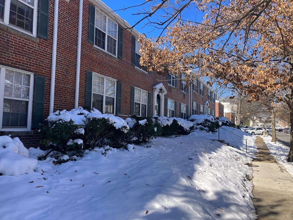 Snow Removal Services for Condo and Apartment Boards