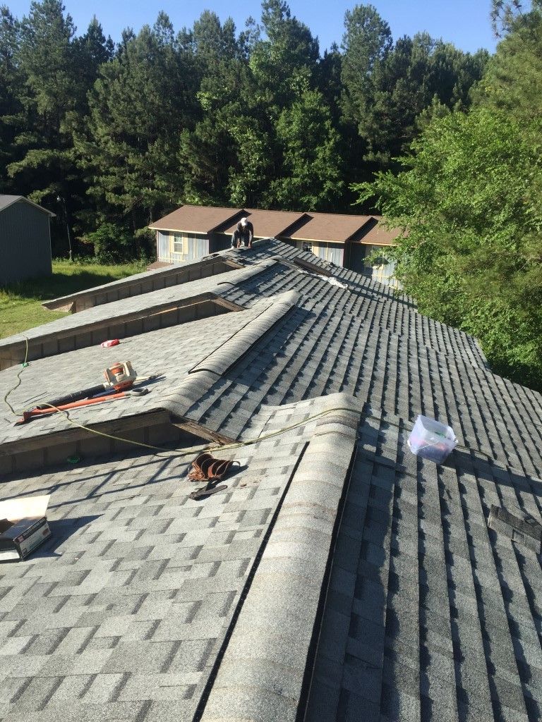 Repairing house roof