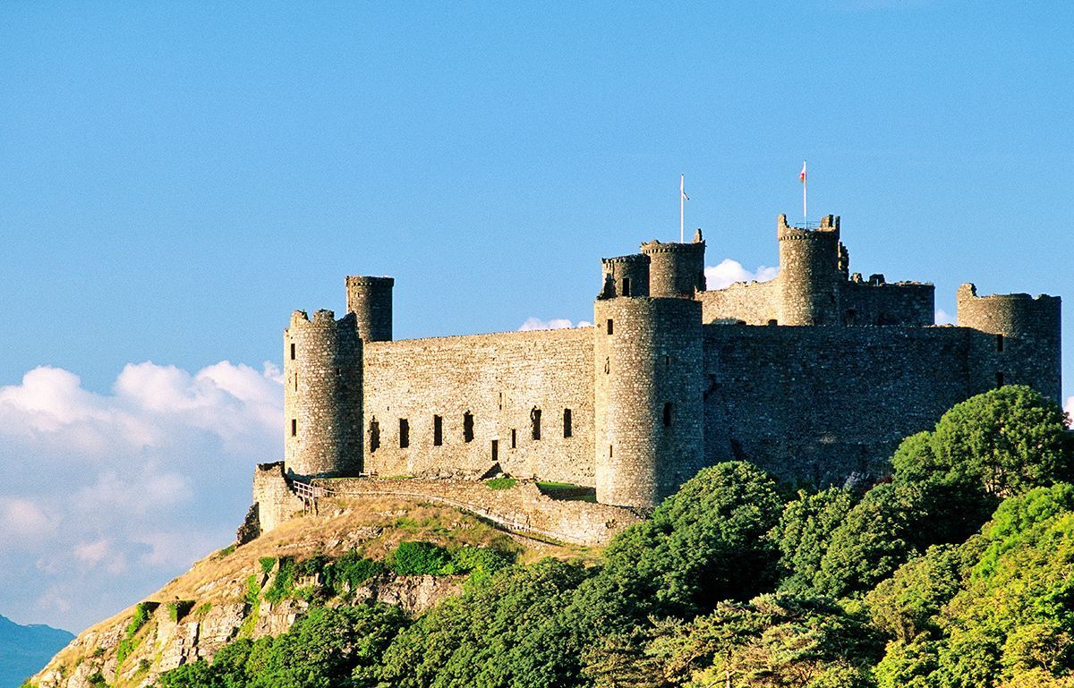 When listing the most unmissable National Parks in the UK, Eryri (Snowdonia) will undoubtedly be at 