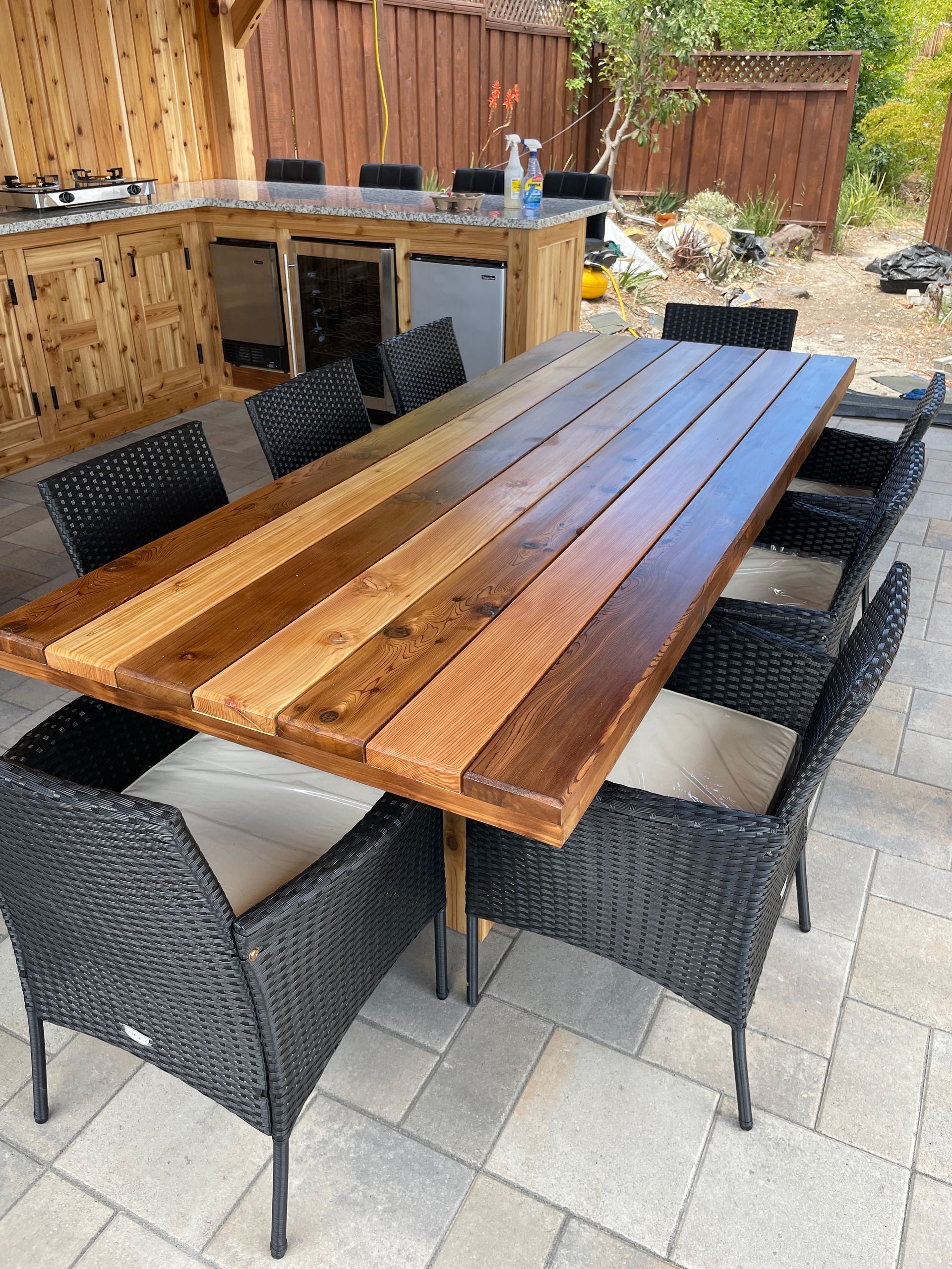 Pavilion table