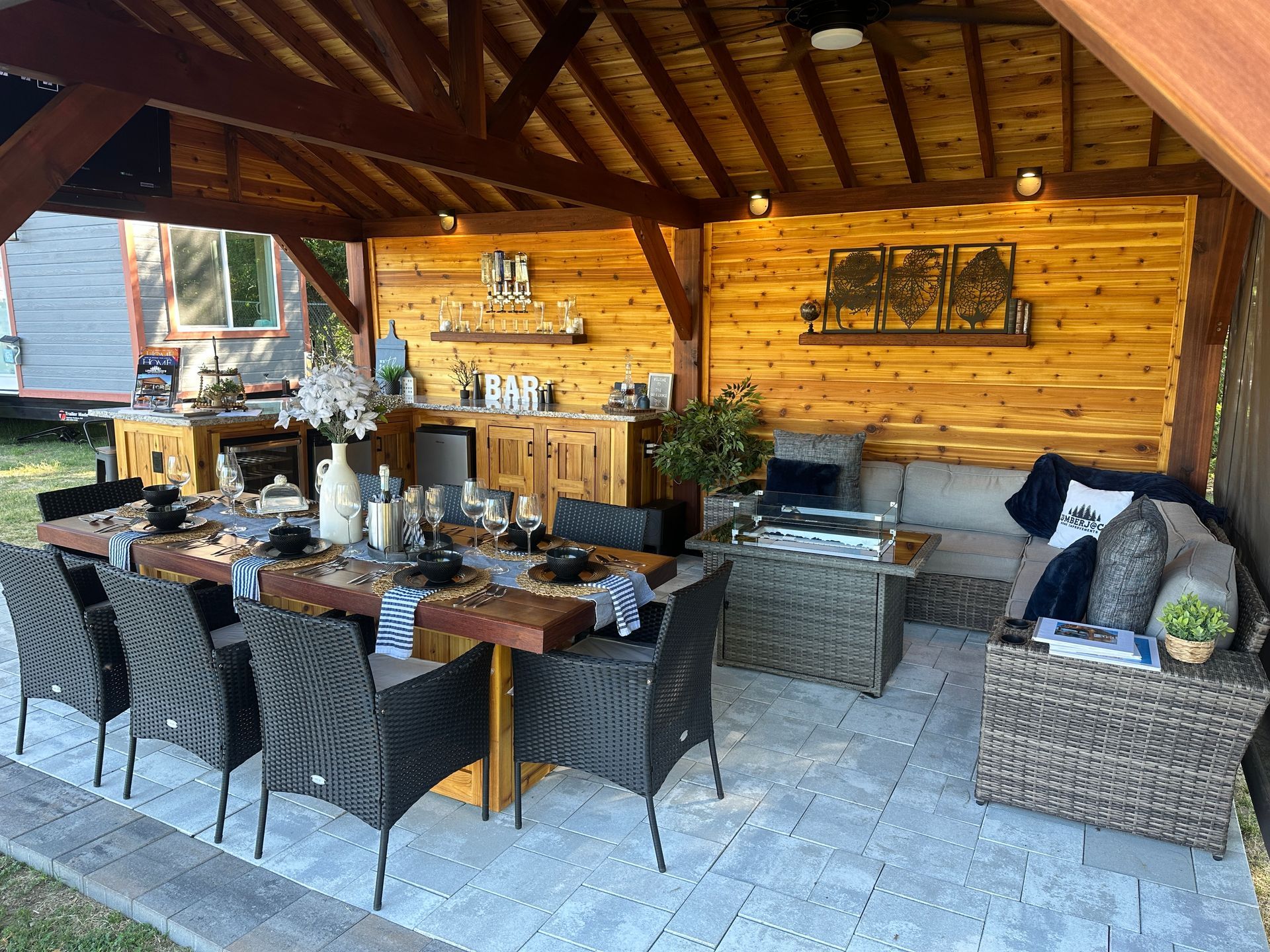 Pavilion tables