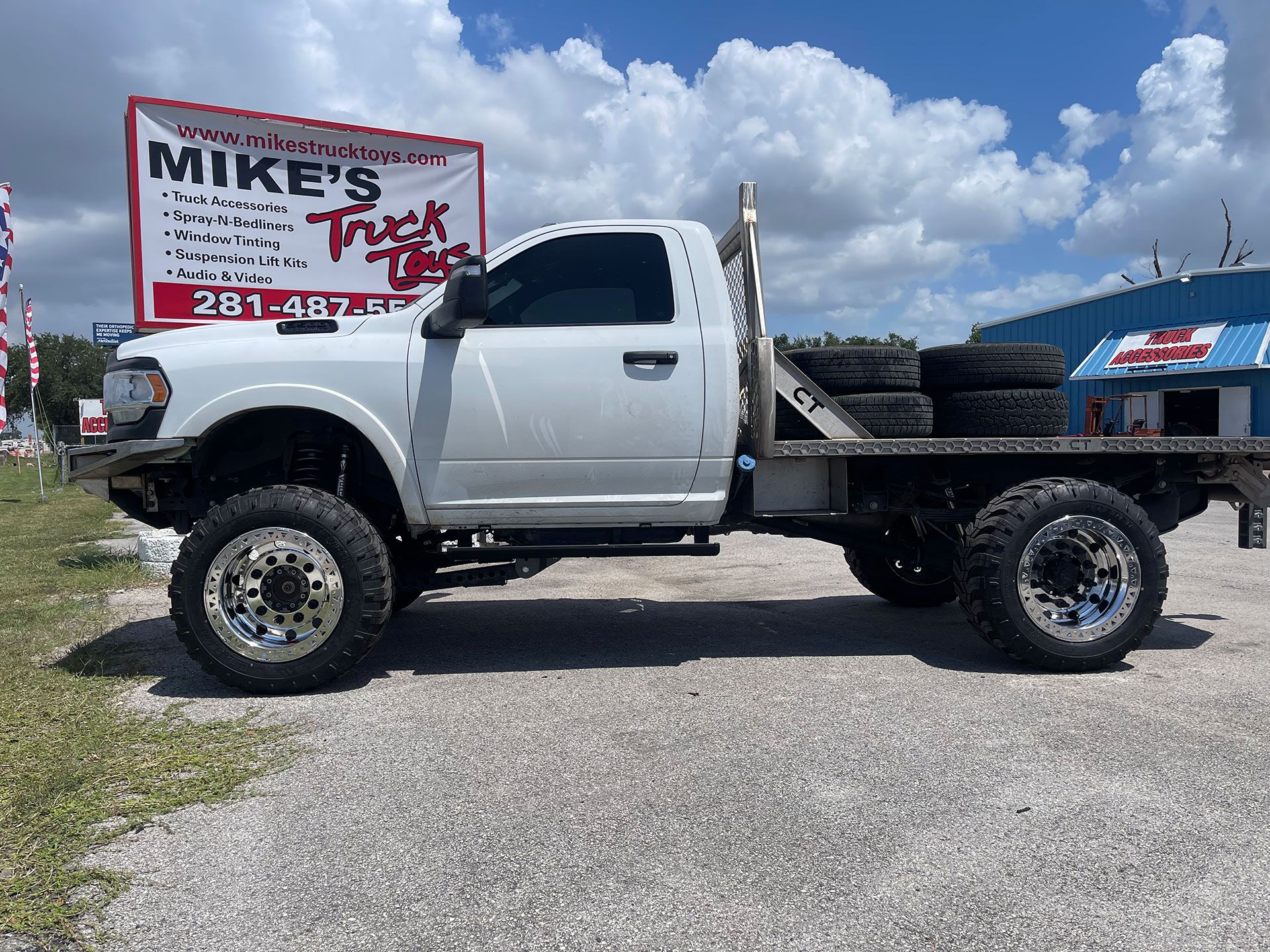 Lifted Trucks 2