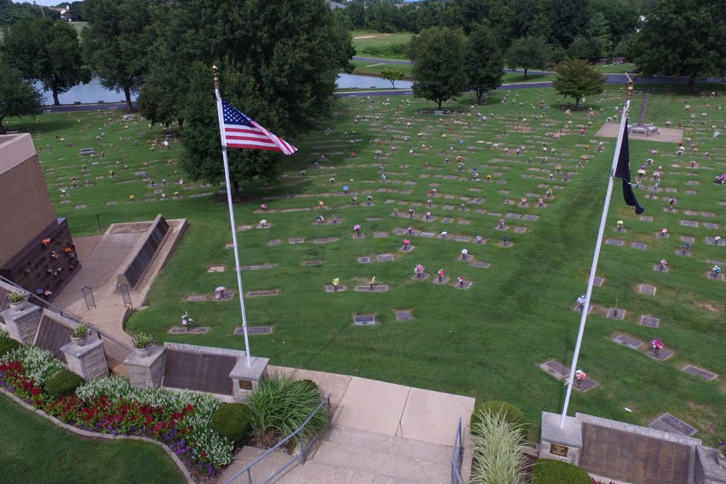 St. Charles Memorial Gardens Baue Funeral Home