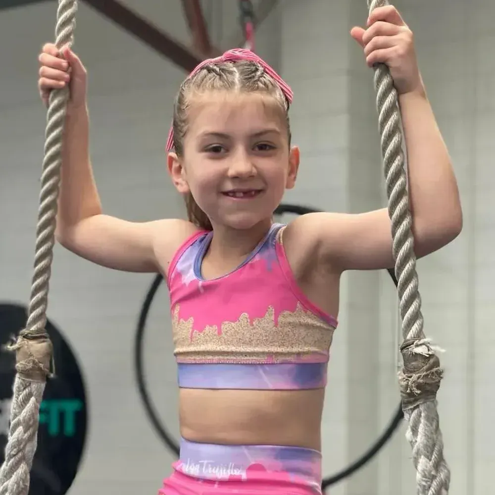 bungee fitness, birthday party, group fitness, gym, bungeefit, bungee fitness franchise, aerial, silk, hoop, trapeze, aerial