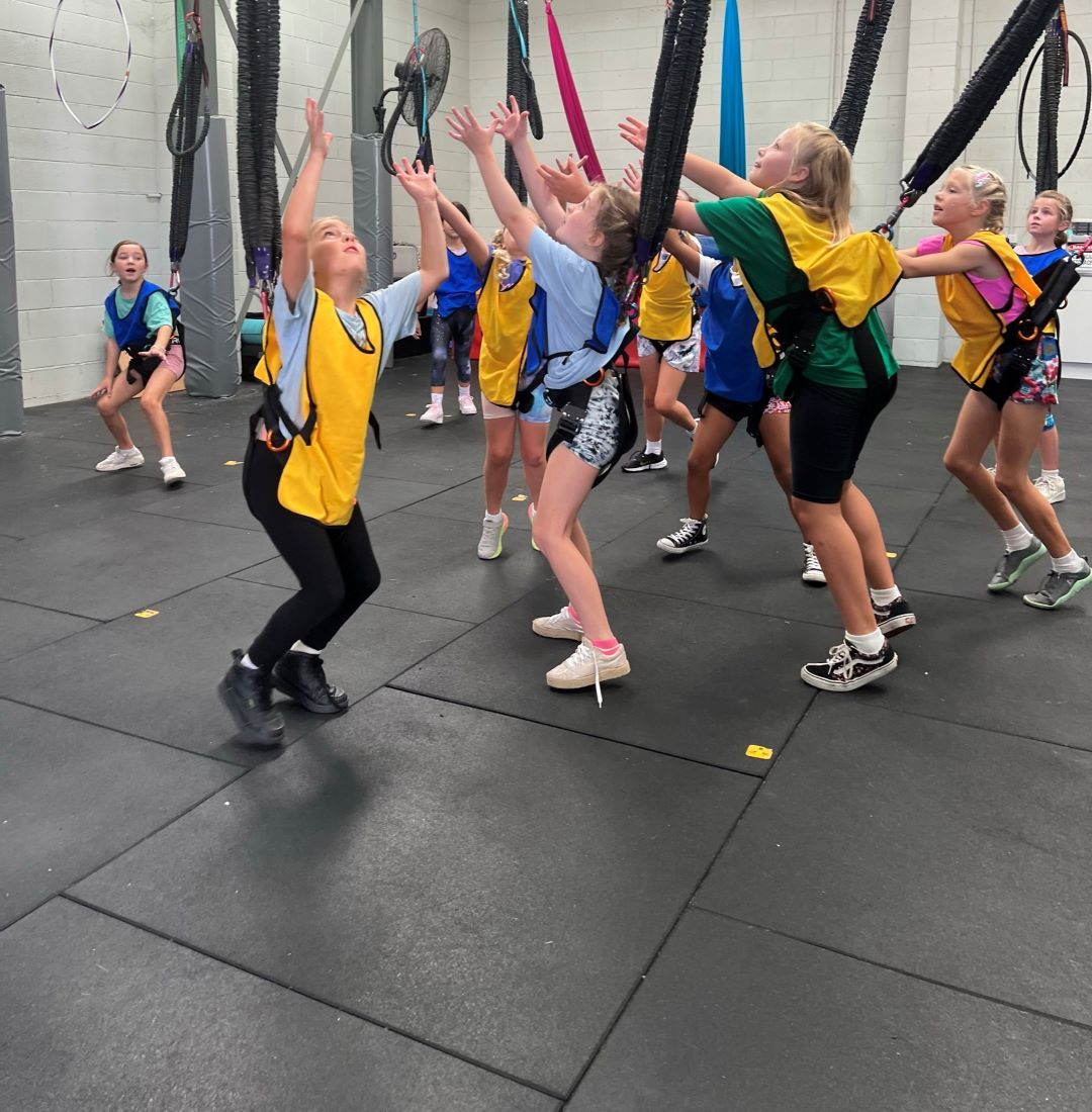 bungee fitness, birthday party, group fitness, gym, bungeefit, franchise, aerial, silk, hoop, trapeze, aerial yoga,