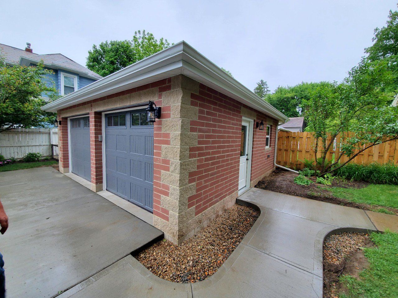 House with Garage Side View — Mansfield, OH — Zara Construction, Inc.