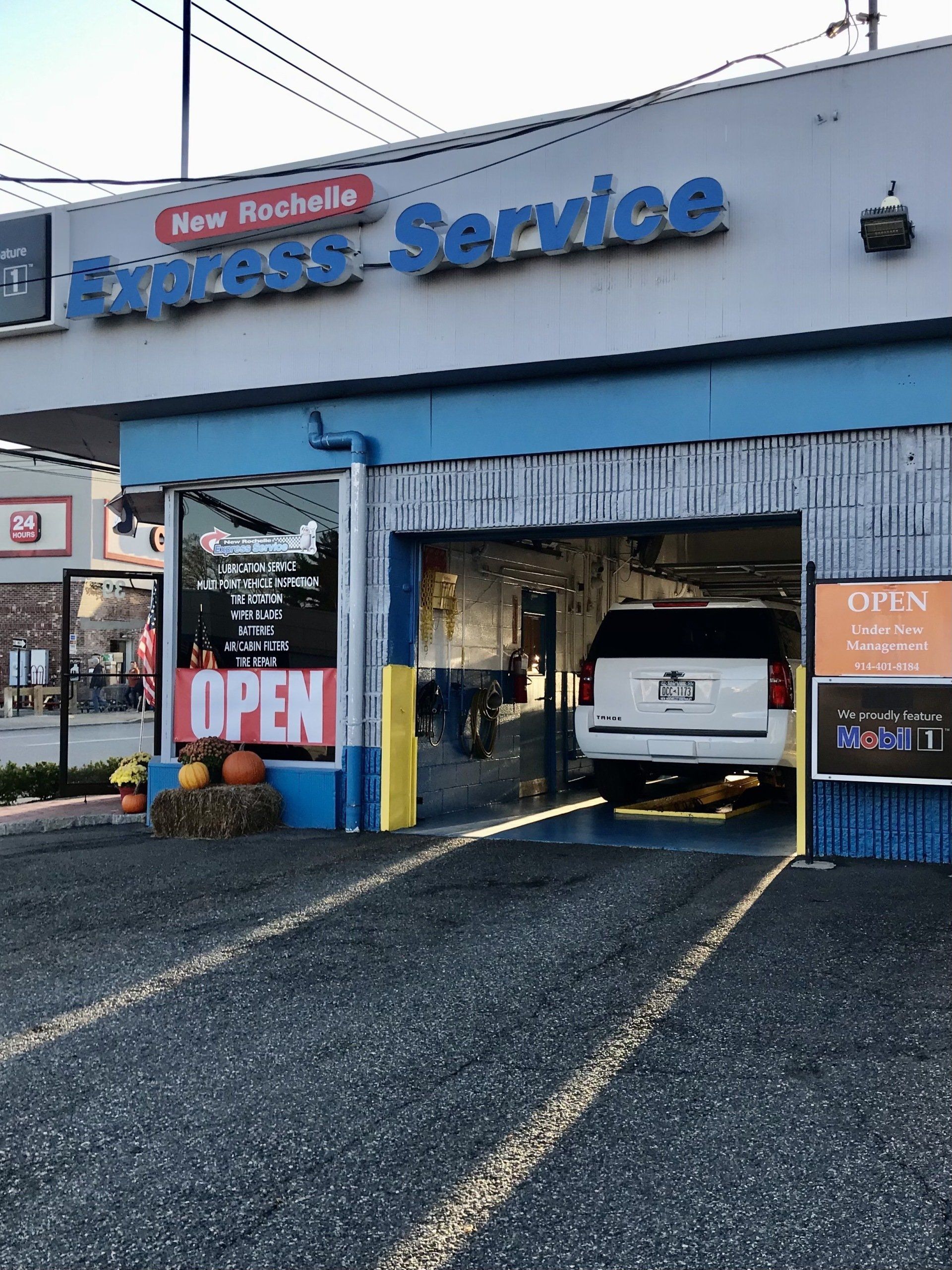 Mobil 1 Express Storefront
