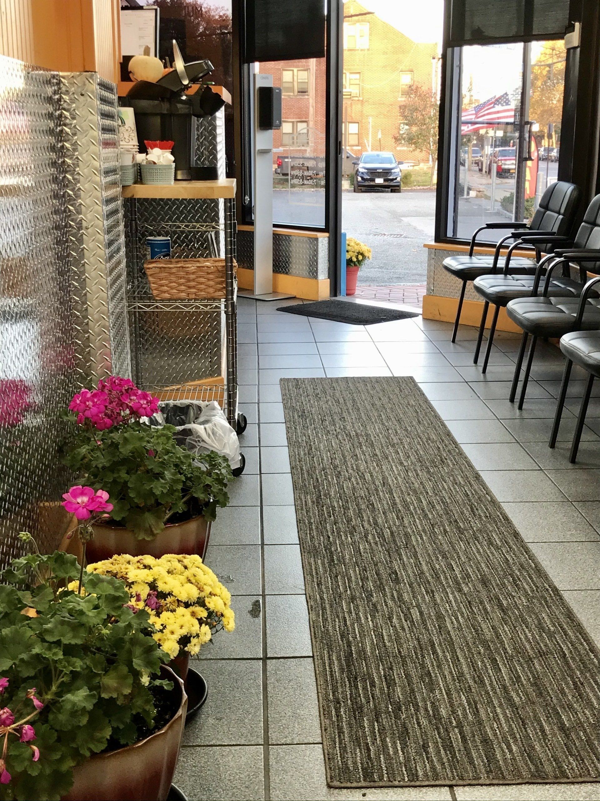 Mobil 1 Express Storefront