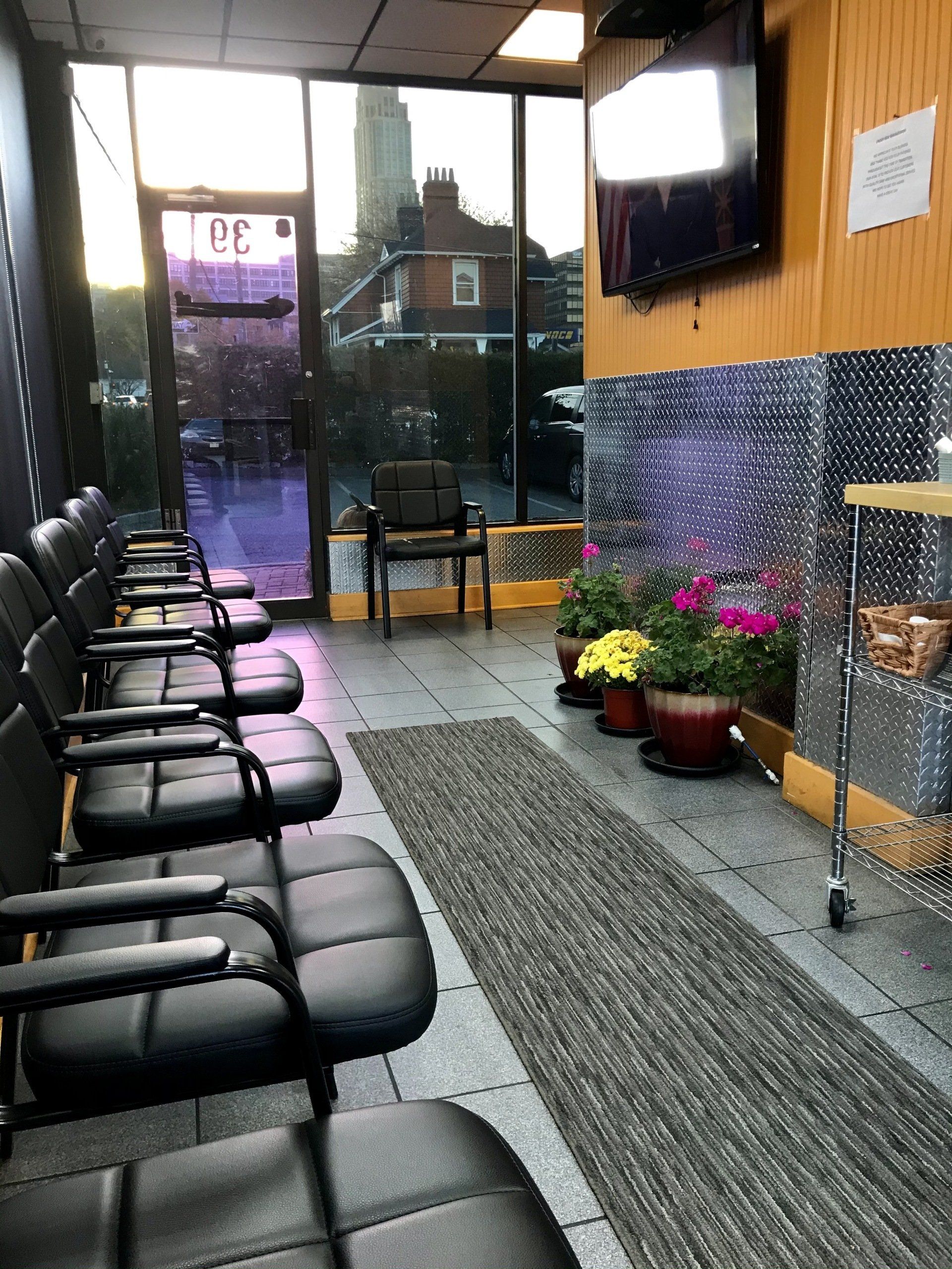 Mobil 1 Express Storefront