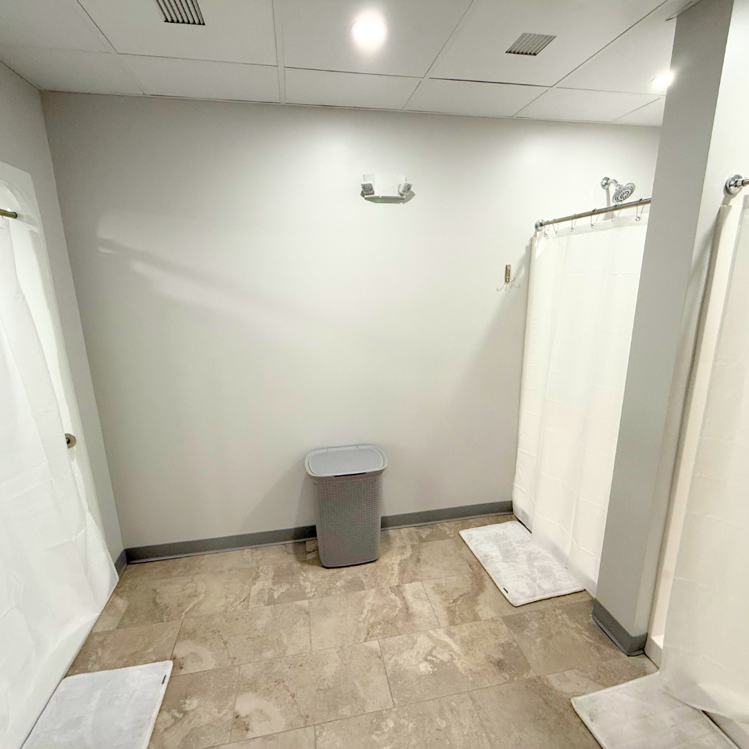 Facilities | Ellington Racquet Club