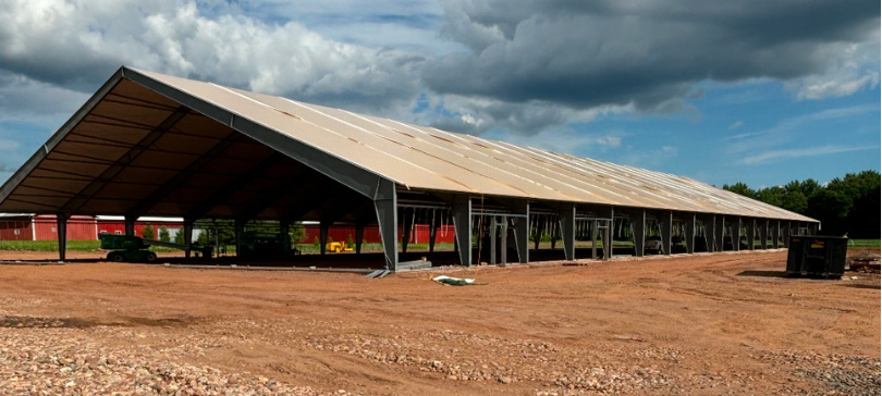 Ellington Racquet Club under construction