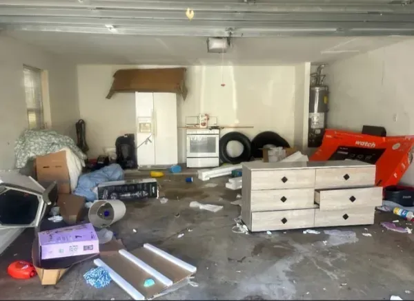 Hoarding cleanout service in Harris County, TX