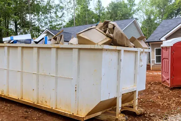 Residential junk removal service in Katy, TX