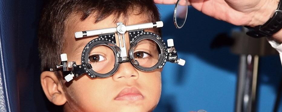 DR LUIS FERNANDO TURATI MUÑOZ - miopía