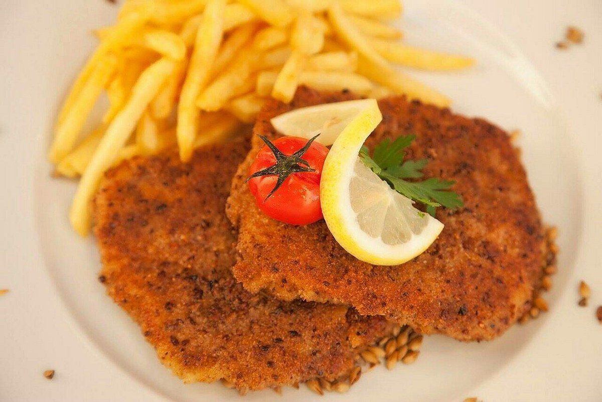 Schnitzel im Max und Moritz Krerssbronn 
