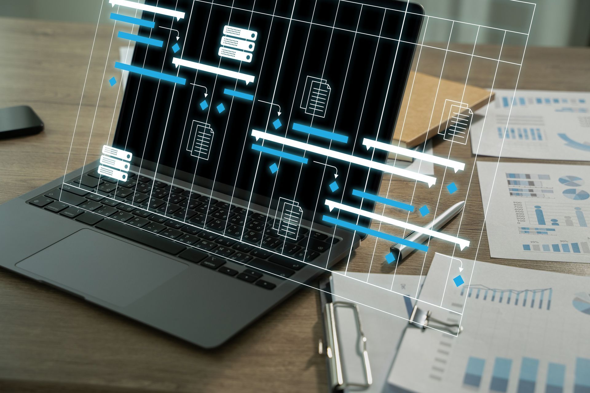 Ein Laptop mit Visuellen Online Pläne.