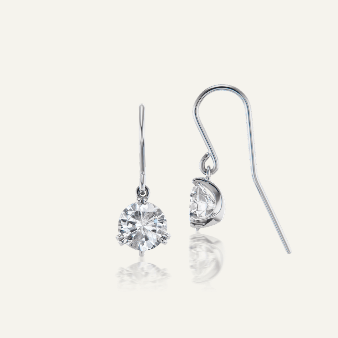 Diamond drops with platinum French wires