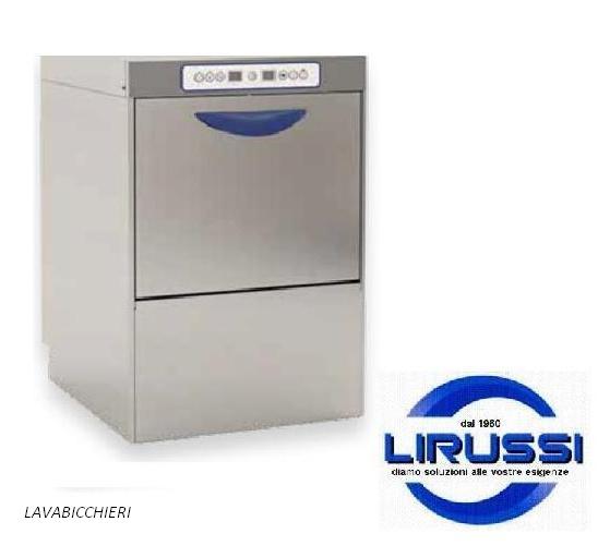 Lavastoviglie professionale in acciaio inox con maniglia blu e logo Lirussi su sfondo bianco.