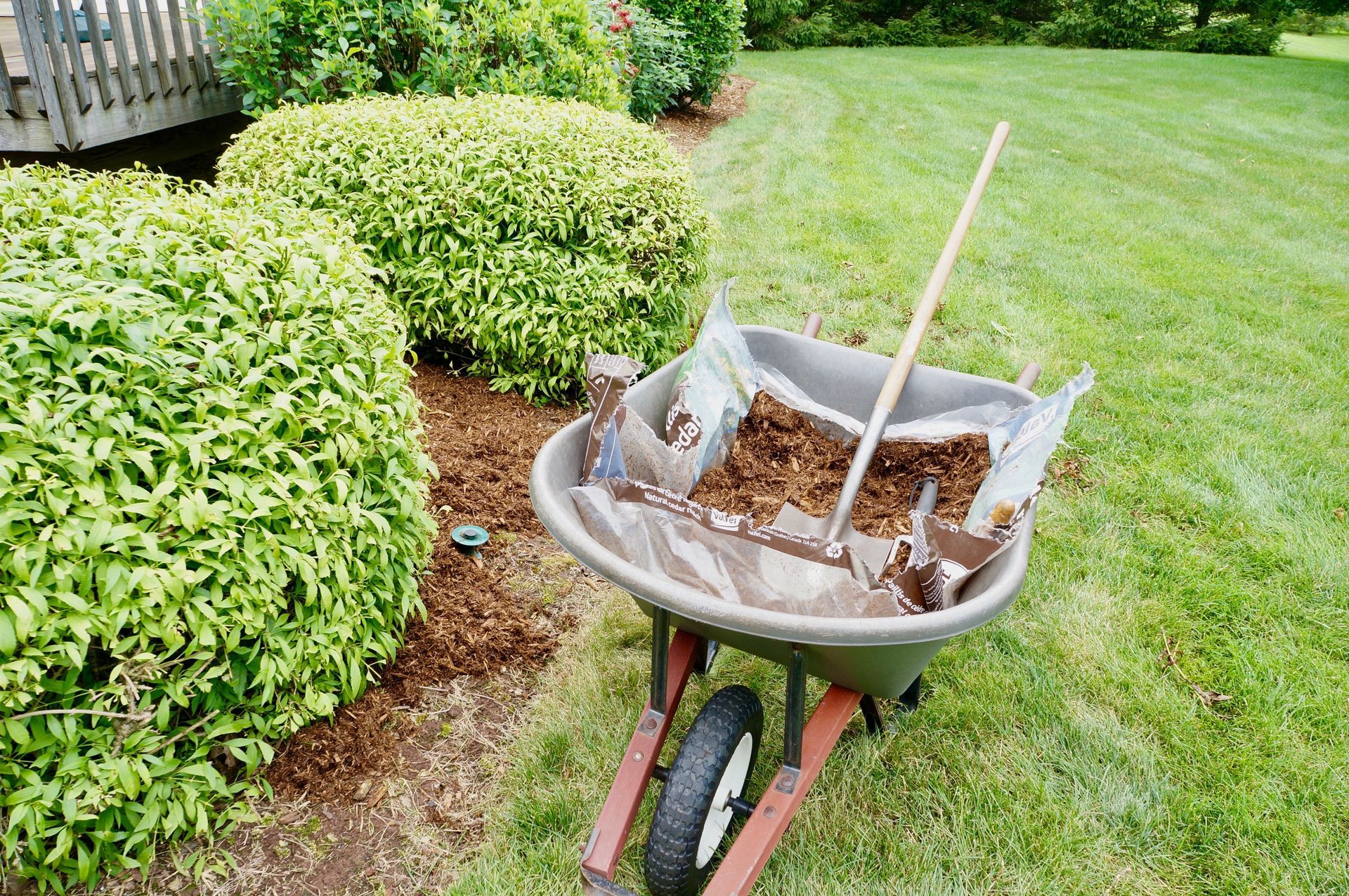 Landscaping & Lawn Care Southington, CT | OBEE Landscaping