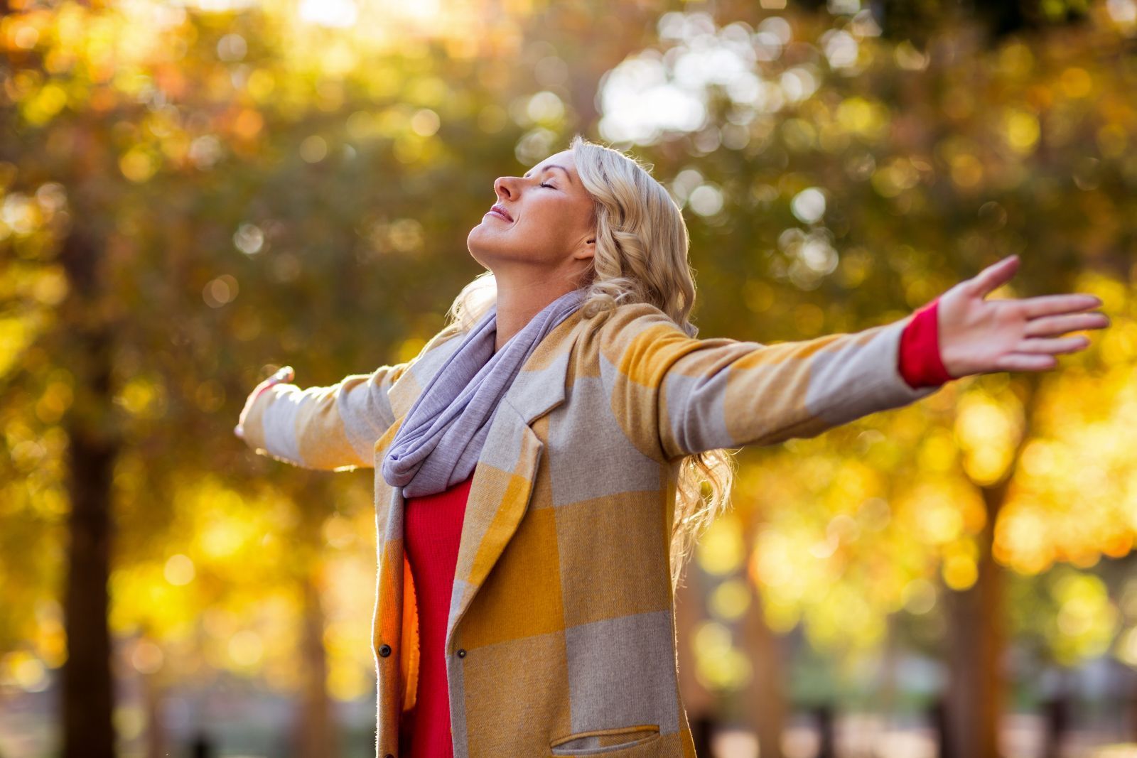 woman-enjoying-fresh-air-after-balloon sinuplasty