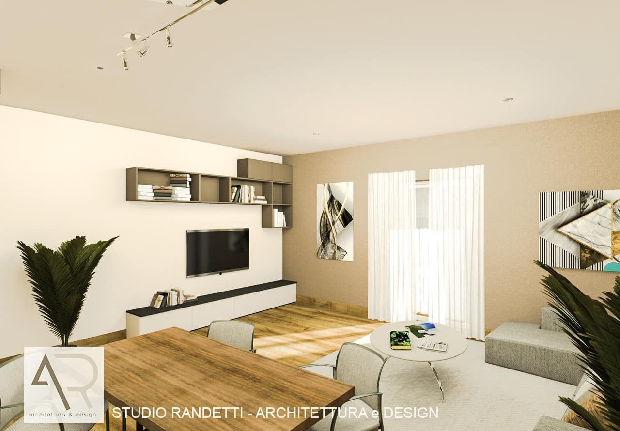 Soggiorno moderno sui toni del beige con TV, divano bianco, pavimento in legno e ampie finestre con tende.