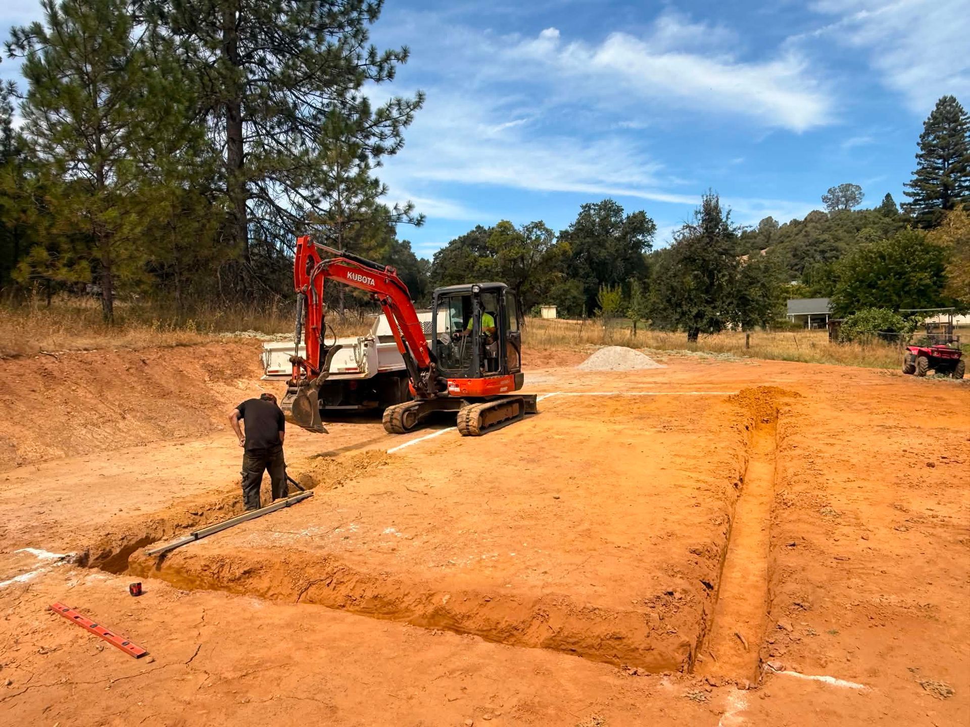 Our T-N-T Crew Prepping a new house pad on a beautiful Columbia Day!