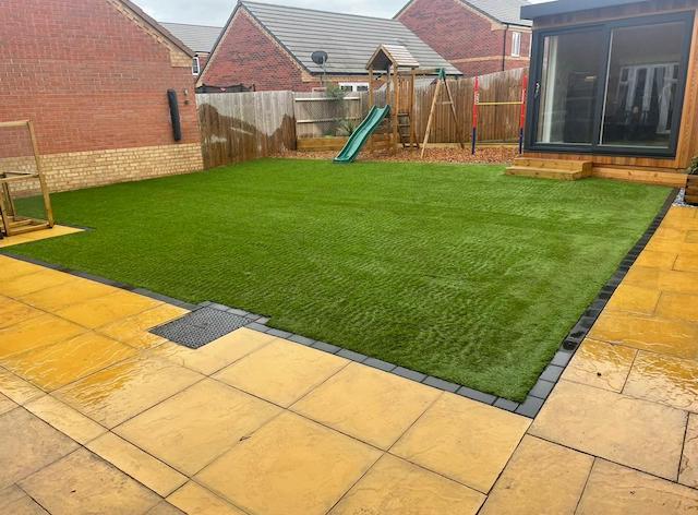 Artificial Grass specialists Rosendale Paving & Landscaping Leamington Spa