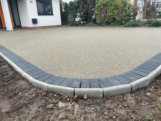 Resin-Bound Driveway specialists Rosendale Paving & Landscaping Leamington Spa