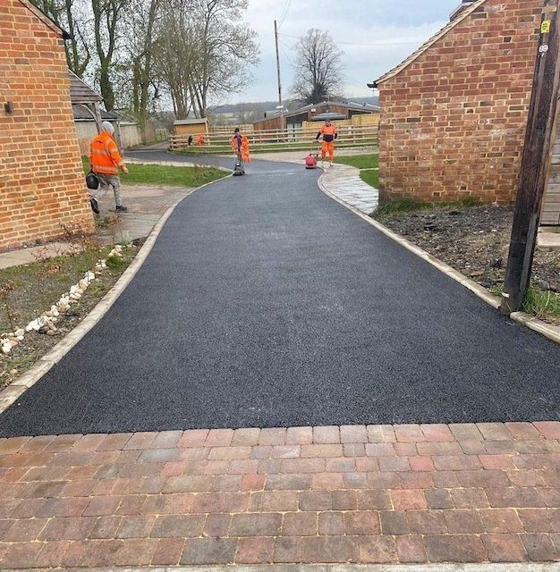 Tarmac Driveway specialists Rosendale Paving & Landscaping Leamington Spa