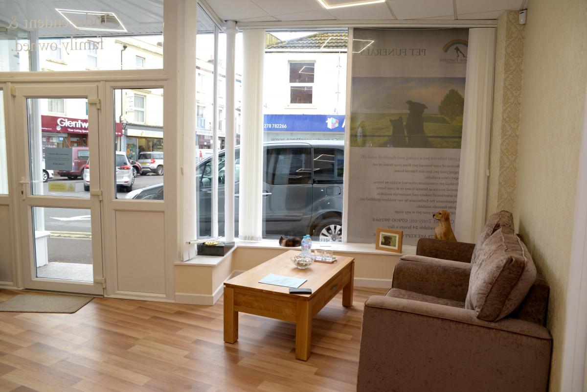 AJ Lock Funeral Services in Burnham-on-Sea