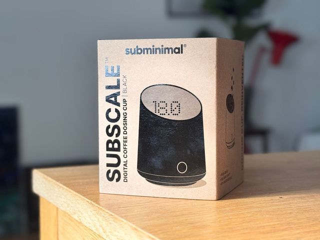 Subminimal Subscale Review – Minimalist Coffee Scale Inside a Cup