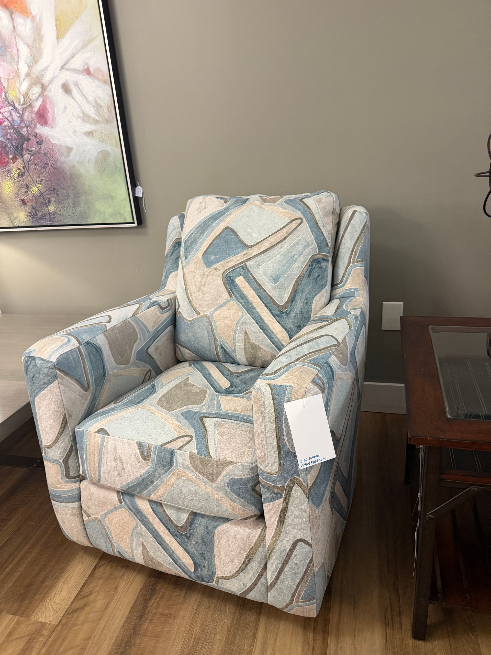 Perrino Home Furnishings ottomans