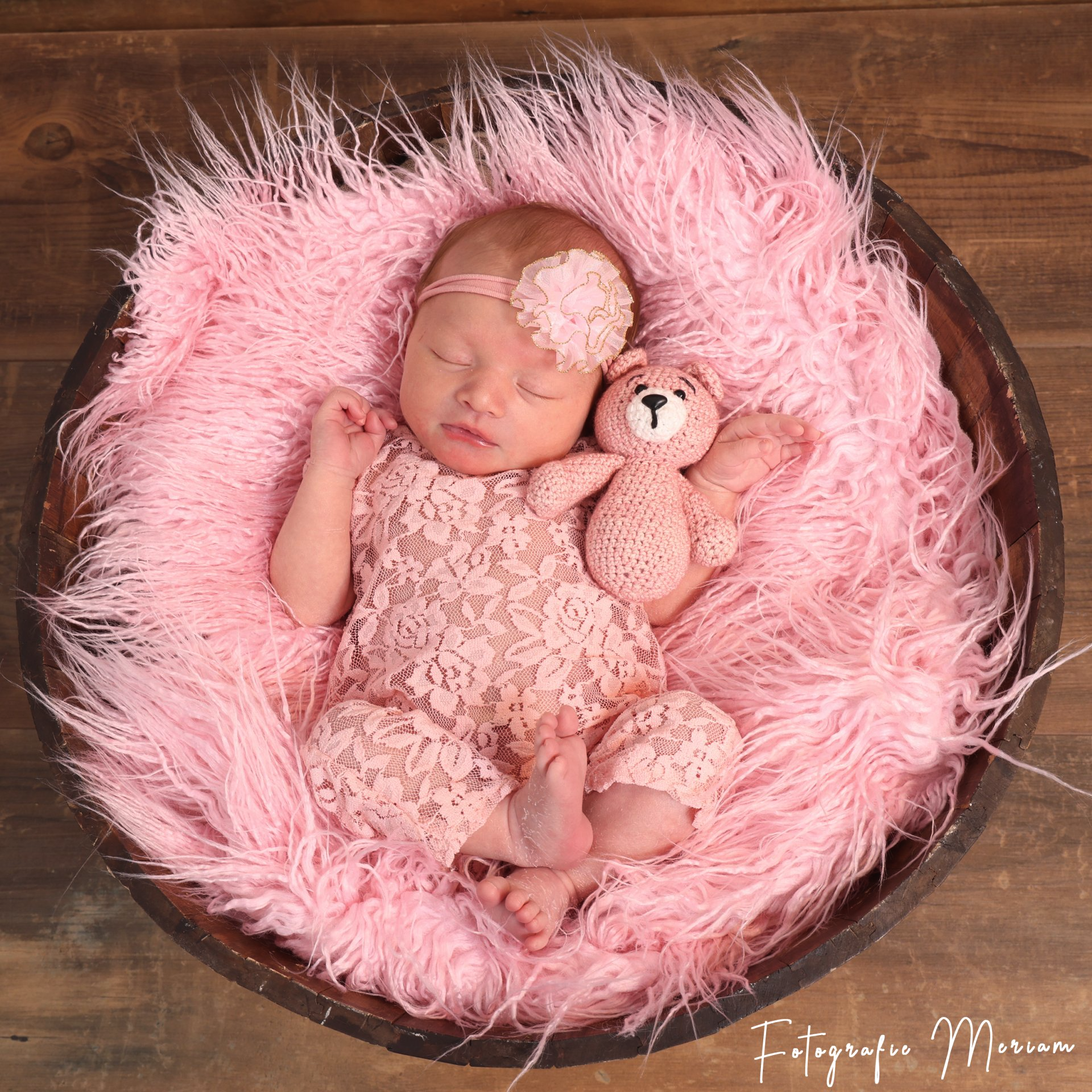 Newborn shoot